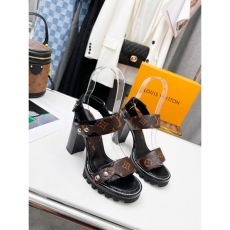 Louis Vuitton Sandals